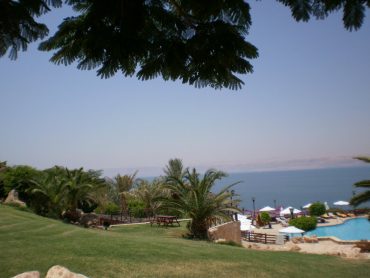 البحر الميت أخفض بقعة العالم